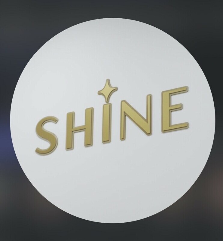  Логотип салона красоты SHINE в Нальчике — профессиональный уход для сияния вашей красоты