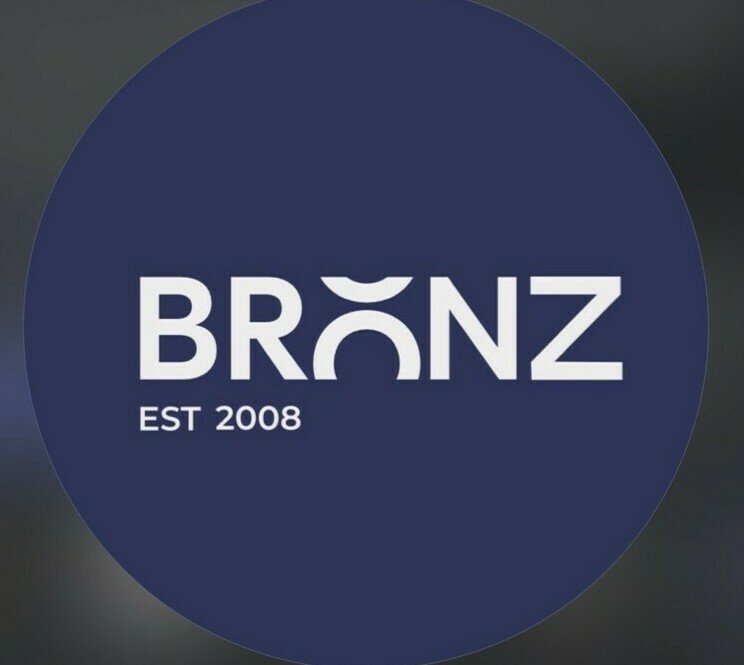 "Логотип салона красоты BRONZ, Нальчик"