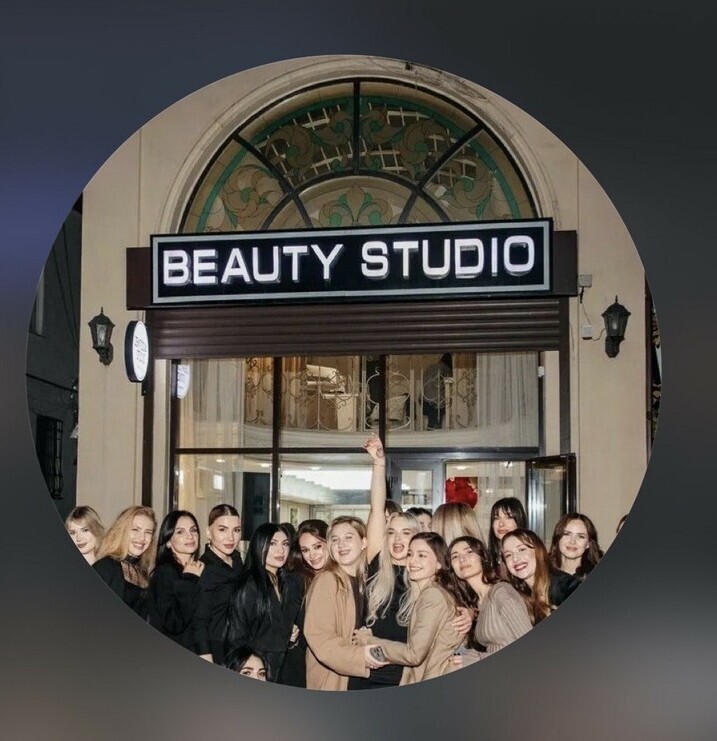 "Логотип BEAUTY STUDIO: гармония красоты и ухода в Нальчике" "Логотип салона красоты BEAUTY STUDIO, Нальчик"