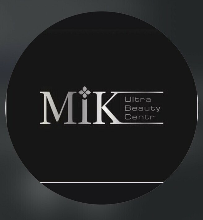 Логотип студии красоты MIK ULTRA в Нальчике — профессиональное окрашивание и стильные стрижки.